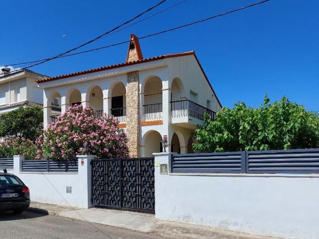 Casa en venta en Baix Ebre, Catalunya