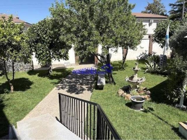 Casa en venta en Andújar, Andalucía