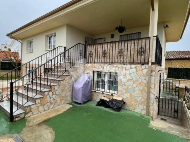 Casa en venta en Anguciana, La Rioja