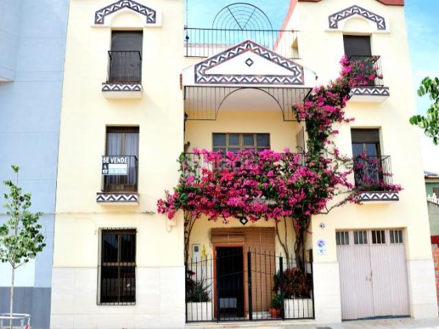Casa en venta en La Canal de Navarrés, Valencia