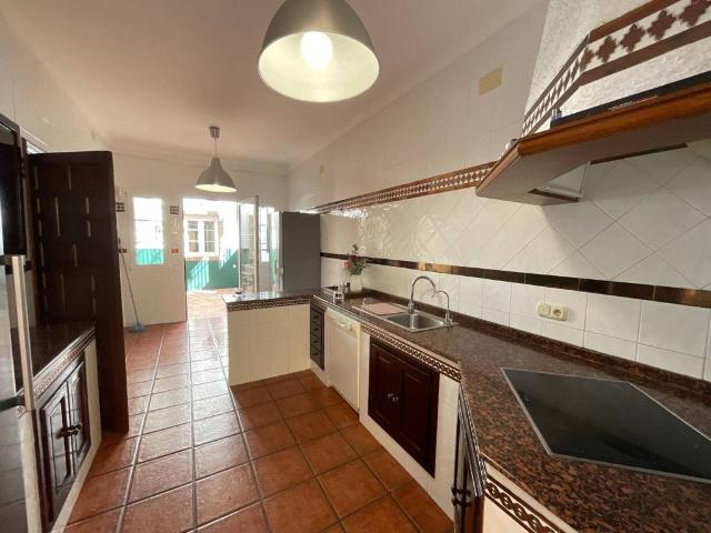 Casa en venta en Antequera, Andalucía