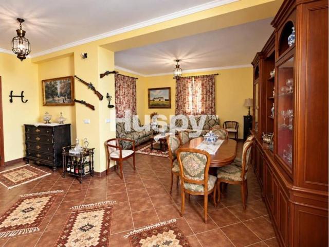 Casa en venta en Bobadilla Estación, Antequera