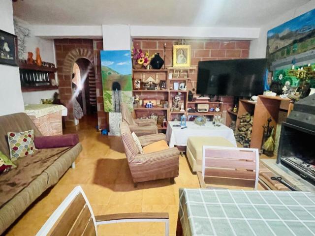 Casa en venta en Antequera, Andalucía