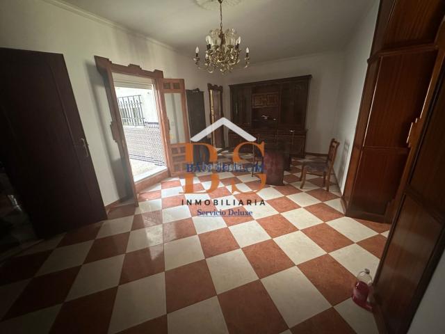 Casa en venta en Antequera, Andalucía