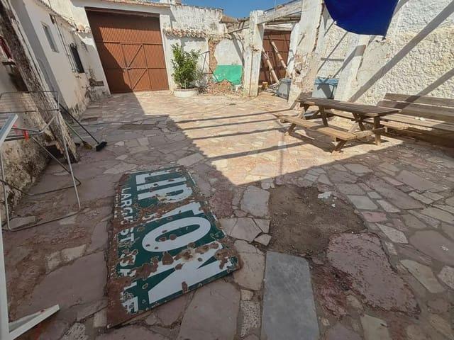 Casa en venta en Antequera, Andalucía