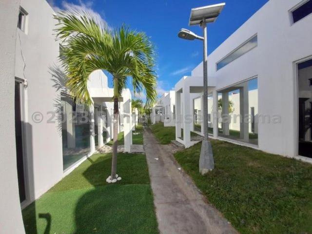 Casa en Venta en rio hato rio hato Coclé 125 m2. 2 hab