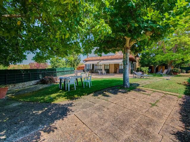 Casa en venta en Aranguren