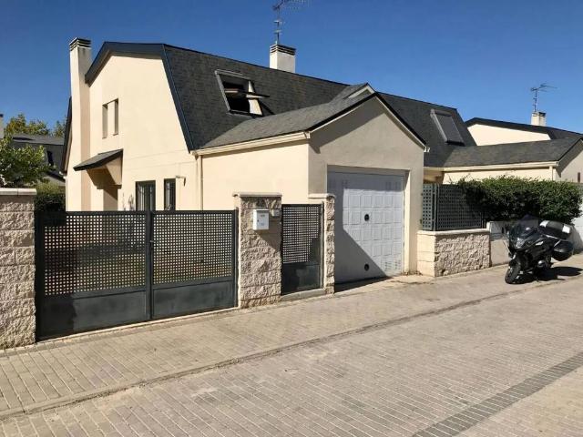 Casa en venta en Aranjuez