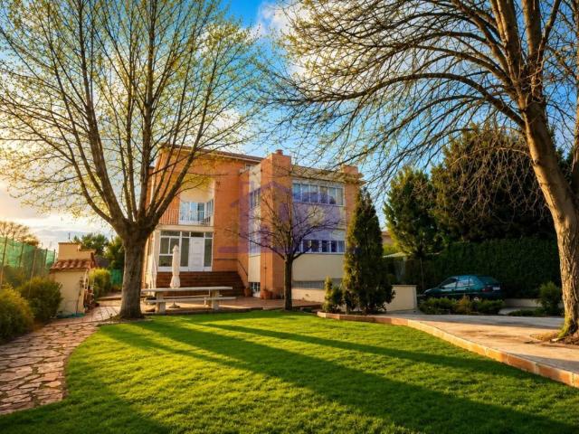 Casa en venta en Arcas Del Villar, Castilla-La Mancha