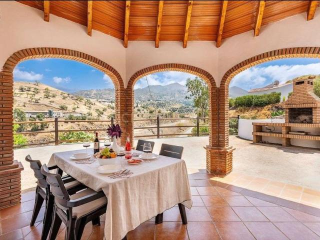 Casa en venta en La Axarquía, Andalucía