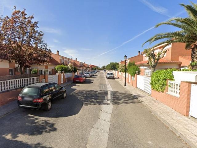 Casa en venta en Urbanización las Mimosas, Ugena