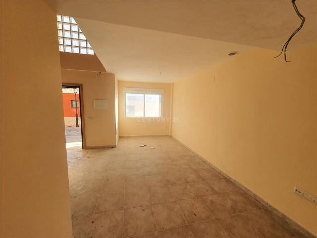 Casa en venta en Cecilia Bartolomé (Mujeres Libres), l'Alt Vinalopó / El Alto Vinalopó
