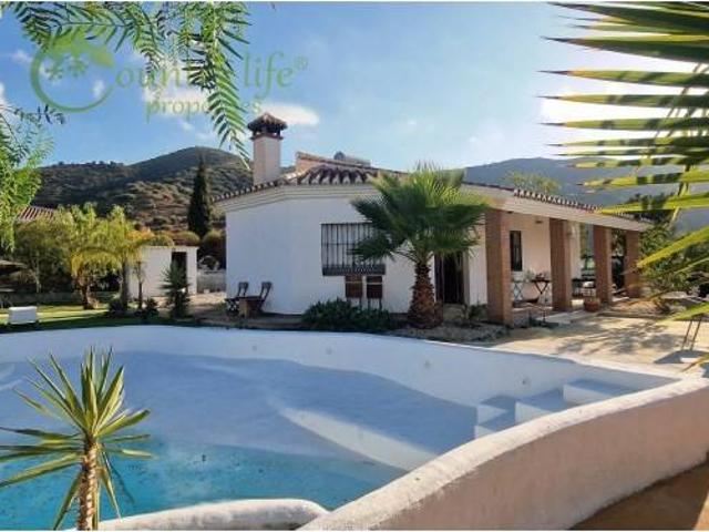 Casa en venta en La Axarquía, Andalucía