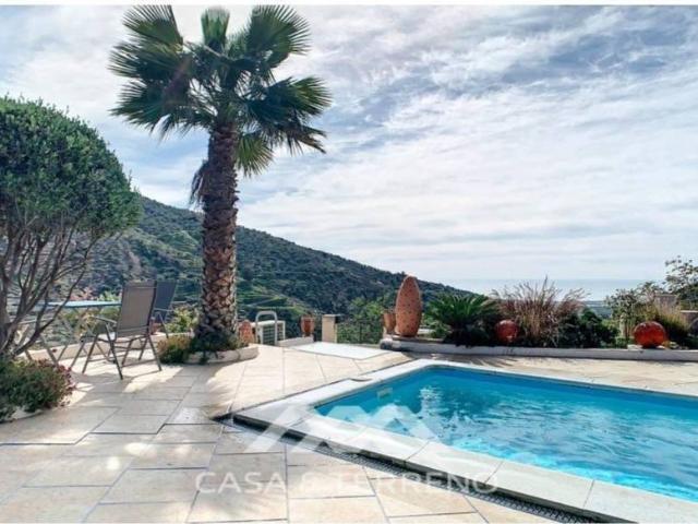Casa en venta en La Axarquía, Andalucía