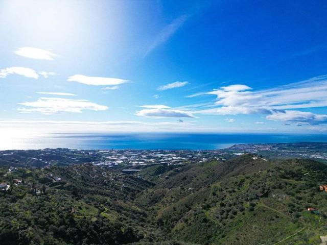 Casa en venta en La Axarquía, Andalucía