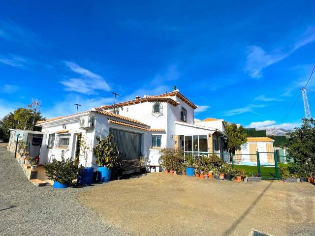 Casa en venta en La Axarquía, Andalucía