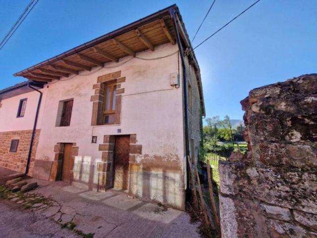 Casa en venta en Arenas De Iguña, Cantabria