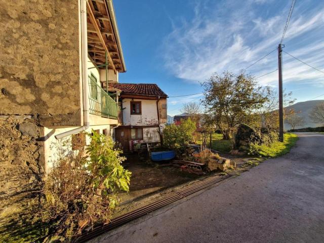 Casa en venta en Arenas De Iguña, Cantabria