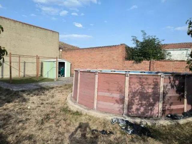 Casa en venta en Arenillas De Riopisuerga, Castilla y León