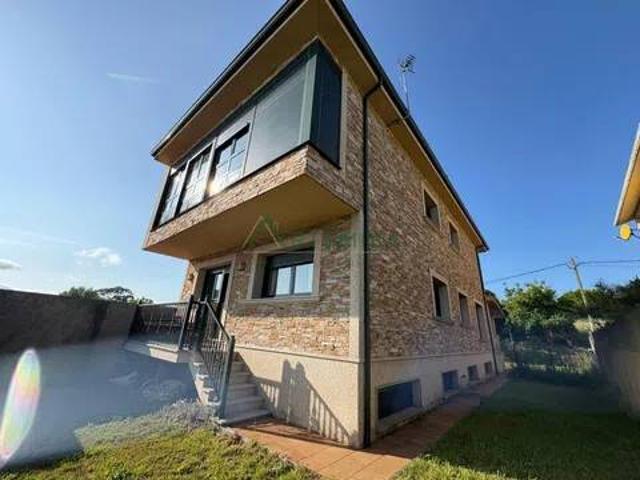 Casa en venta en Ferrol, Galicia