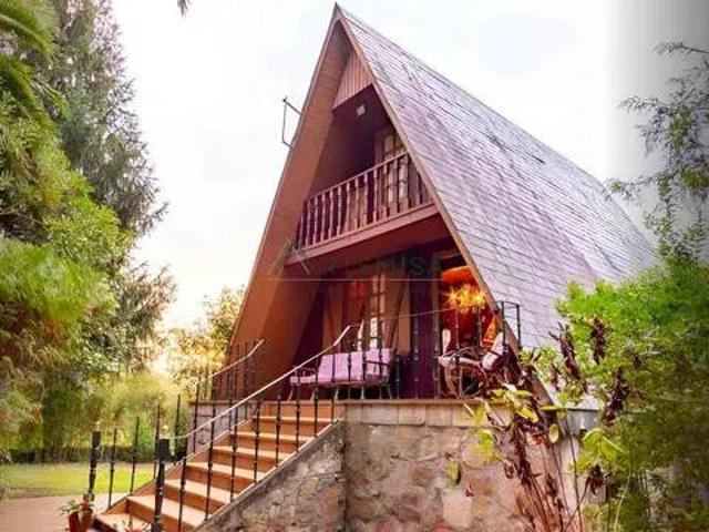 Casa en venta en Ares, Ferrol
