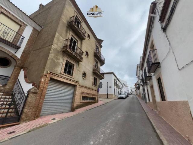 Casa en venta en Arjona, Andalucía