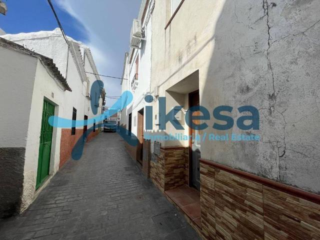 Casa en venta en Arjona, Andalucía