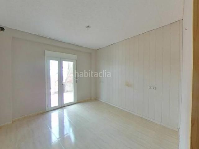 Casa en venta en Arjona, Andalucía