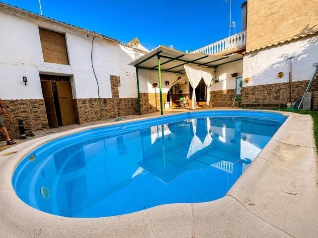 Casa en venta en Arjonilla, Andalucía