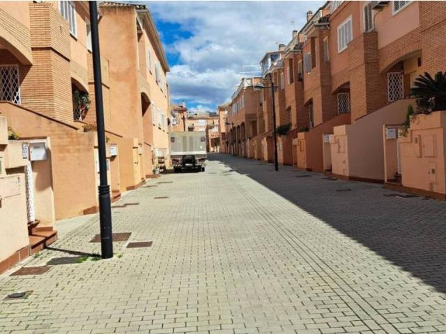 Casa en venta en Comarca de la Vega de Granada, Andalucía