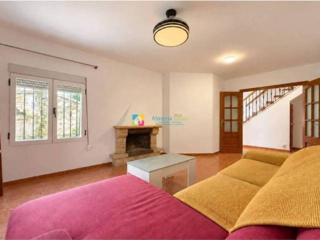 Casa en venta en Armuña de Almanzora, Almería