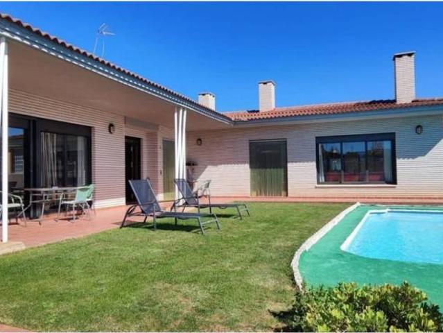 Casa en venta en Arnedo, La Rioja