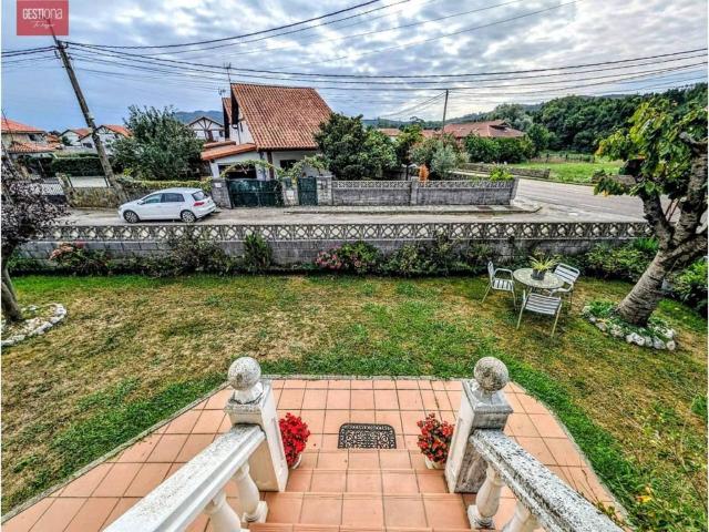 Casa en venta en Arnuero, Cantabria