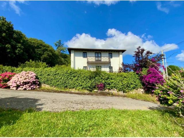 Casa en venta en Arnuero, Cantabria