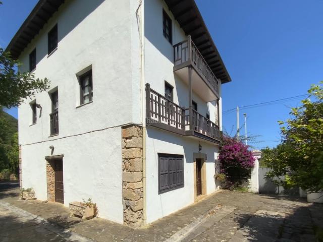 Casa en venta en Barrio Palacio, Arnuero