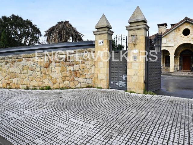 Casa en venta en Barrio Palacio, Arnuero