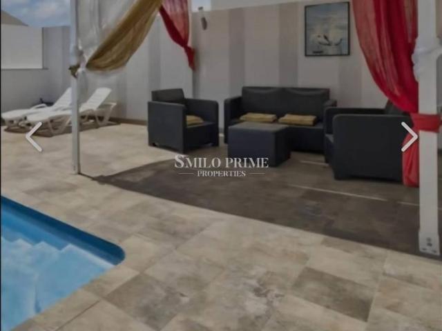 Casa en venta en La Estrella, Arona