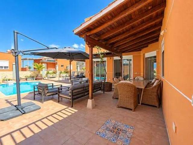 Casa en venta en Los Cristianos, Arona