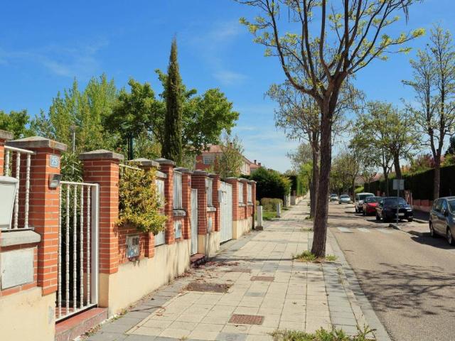 Casa en venta en Arroyo De La Encomienda