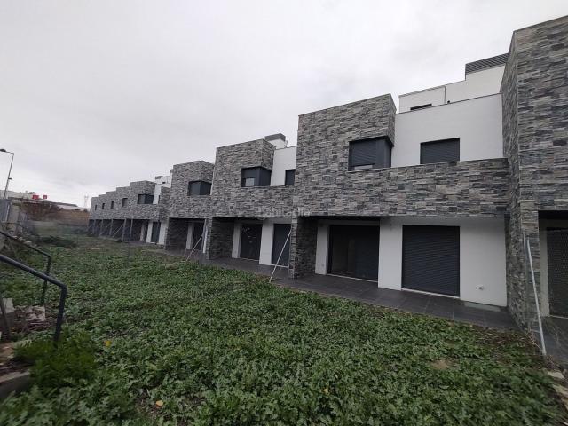 Casa en venta en Arroyo, Arroyo De La Encomienda
