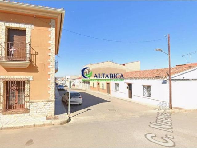 Casa en venta en Arroyo de San Serván, Badajoz
