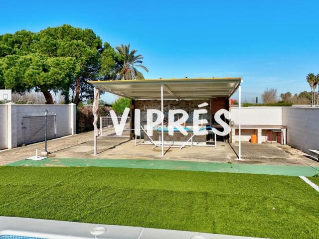Casa en venta en Arroyo De San Serván