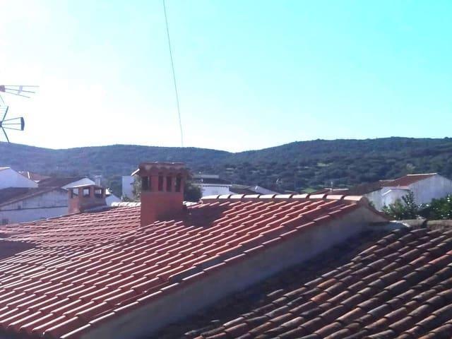 Casa en venta en Arroyomolinos De León, Huelva