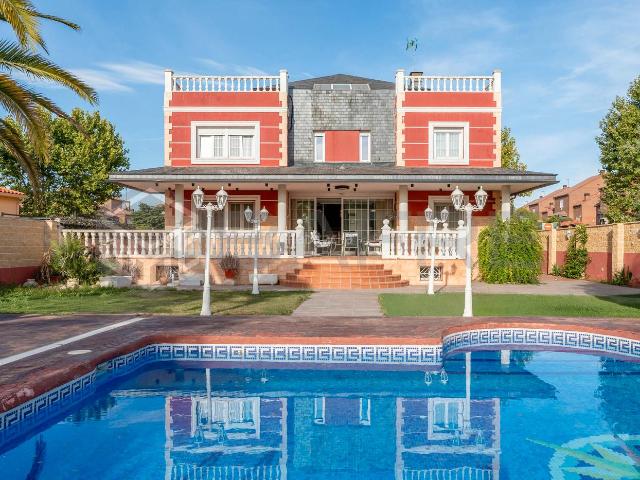 Casa en venta en Arroyomolinos, Madrid