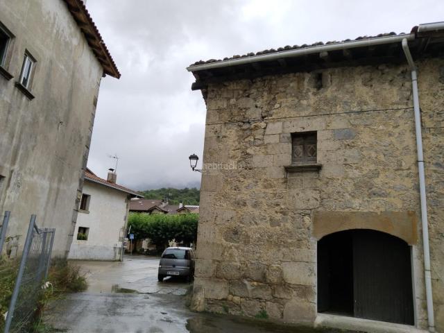 Casa en venta en Sakana, Navarra