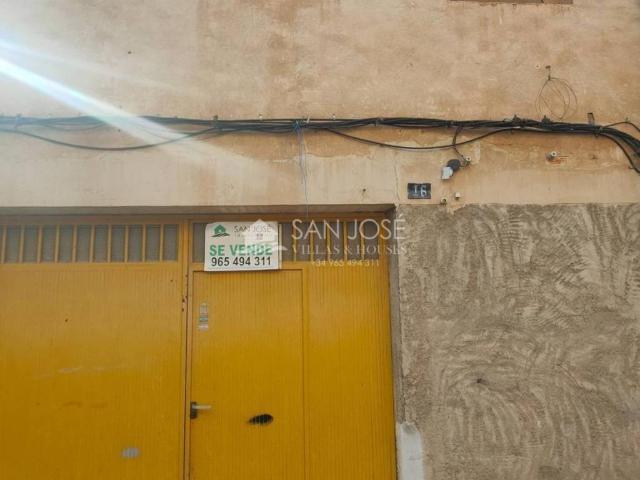 Casa en venta en el Vinalopó Mitjà / El Vinalopó Medio, Valencia