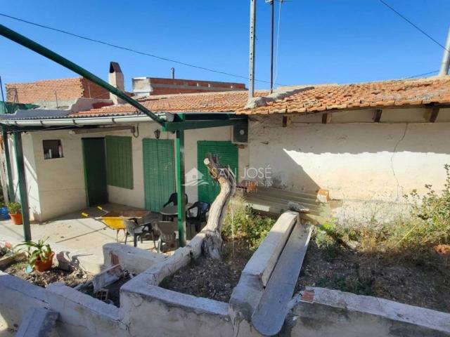 Casa en venta en el Vinalopó Mitjà / El Vinalopó Medio, Valencia