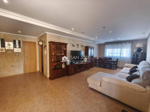 Casa en venta en el Vinalopó Mitjà / El Vinalopó Medio, Valencia