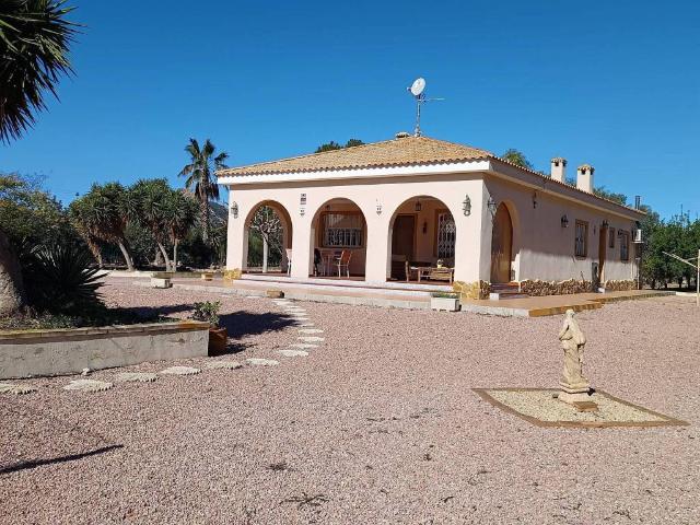 Casa en venta en Aspe