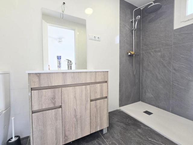 Casa en venta en el Vinalopó Mitjà / El Vinalopó Medio, Valencia